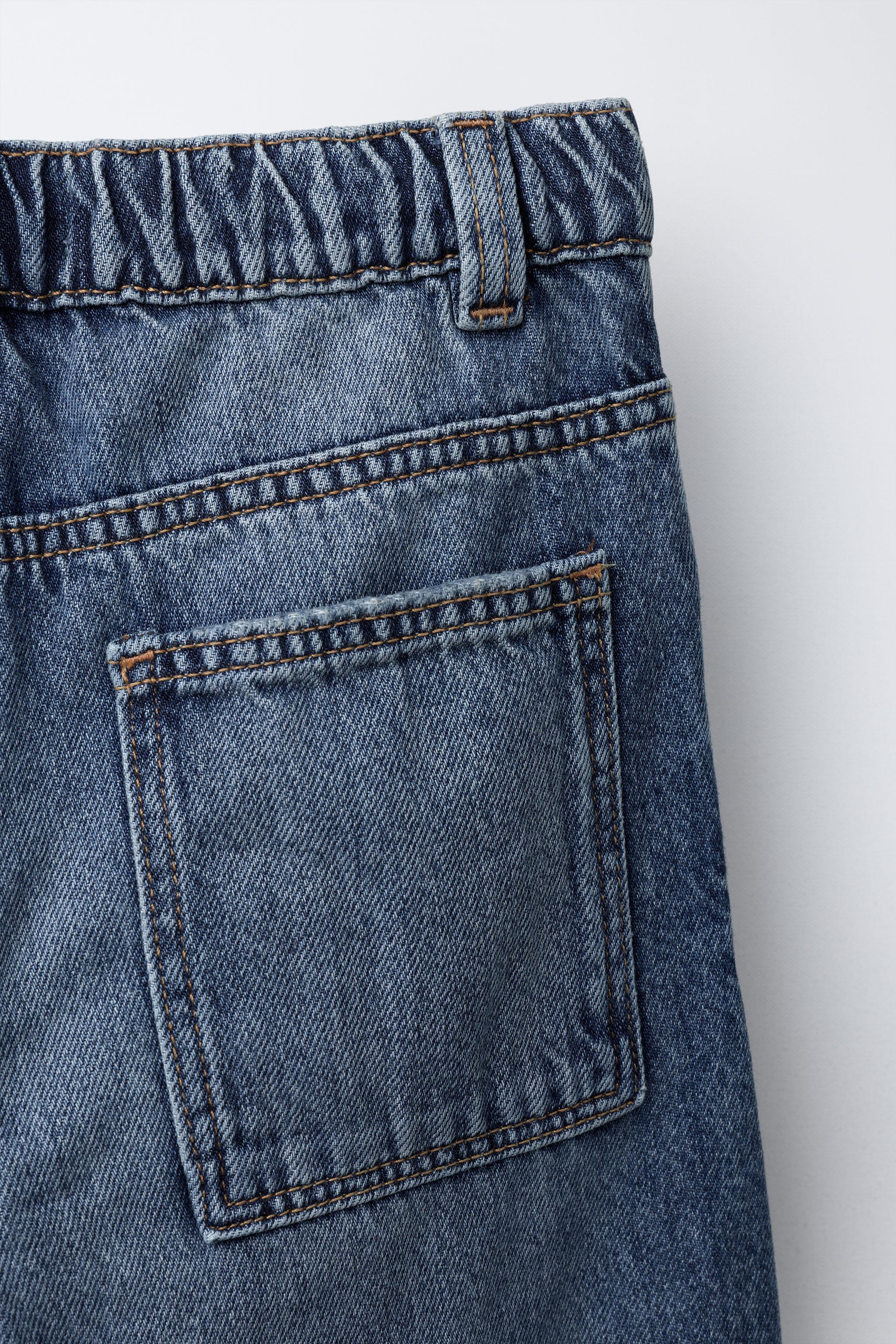 RIPPED RELAXED JEANS